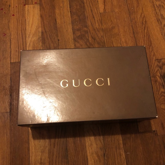 Authentic Gucci sneakers - Picture 2 of 7